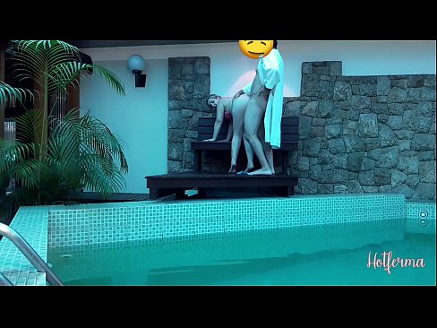 ❤️ Šef poziva sobaricu na bazen, ali nije mogao odoljeti vrućini ❌ Super seks u pornografiji bs.123sex.ru ❌❤